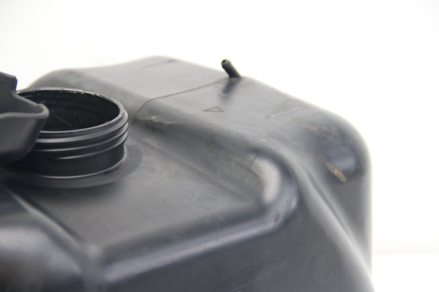 photo de KRAFTSTOFFTANK APRILIA ATLANTIC 500 (2002 - 2003) - Gesamtansicht des Produkts