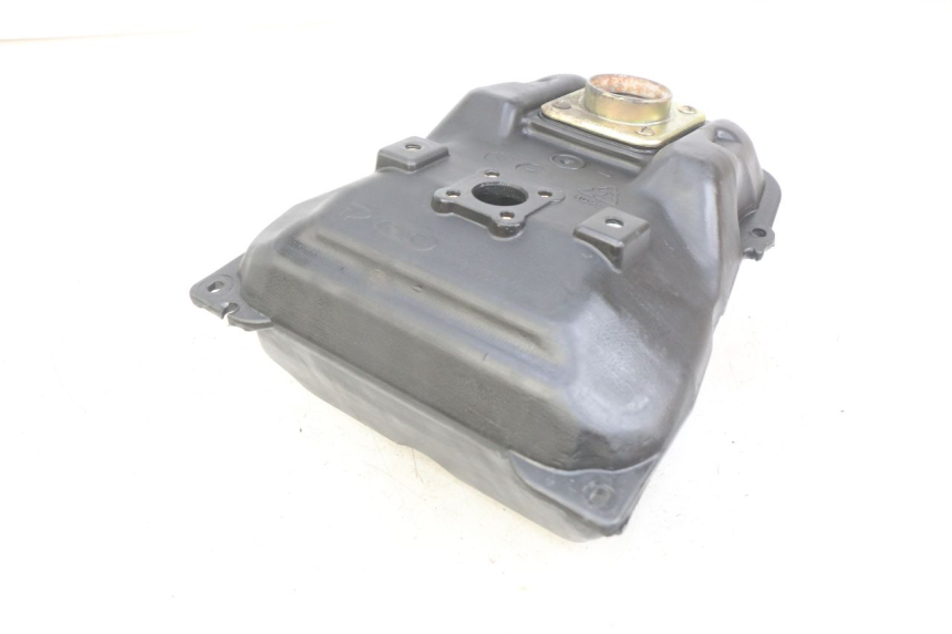 photo de KRAFTSTOFFTANK PGO BIG MAX 50 (2001 - 2009) - Technische Nahaufnahme