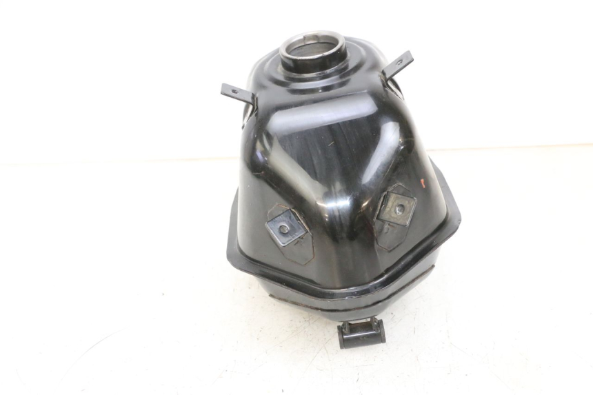 photo de KRAFTSTOFFTANK MAG POWER BOMBERS 4T 50 (2016 - 2026) - Oberflächenzustand und Material