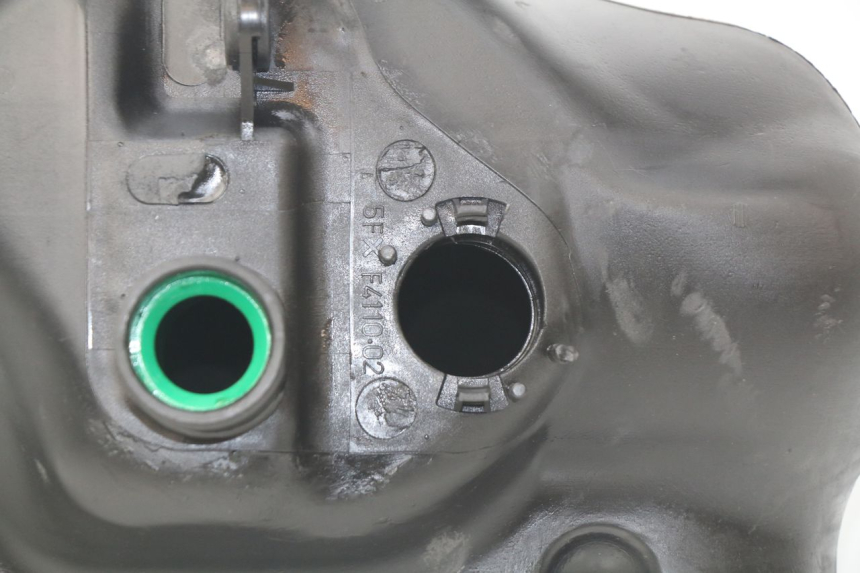 photo de KRAFTSTOFFTANK MBK BOOSTER NEXT GENERATION 50 (2004 - 2007) - Details der Befestigungspunkte