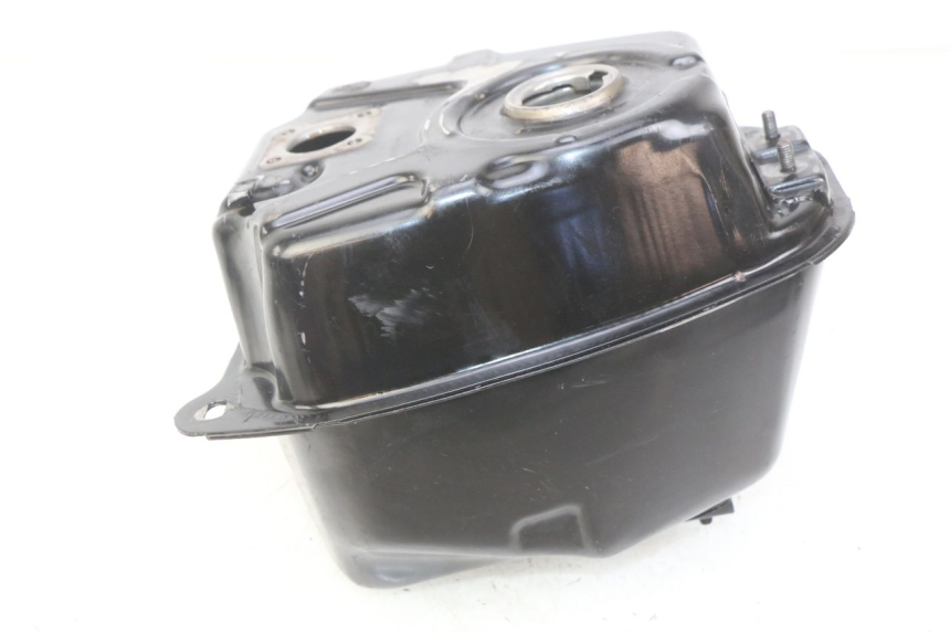 photo de KRAFTSTOFFTANK MBK BOOSTER SPIRIT 50 (1999 - 2003) - Kennzeichnungen und Originalreferenzen