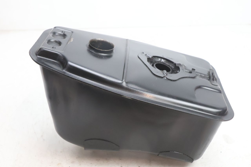 photo de KRAFTSTOFFTANK PEUGEOT BUXY 50 (1993 - 1998) - Detailansicht des Bauteils