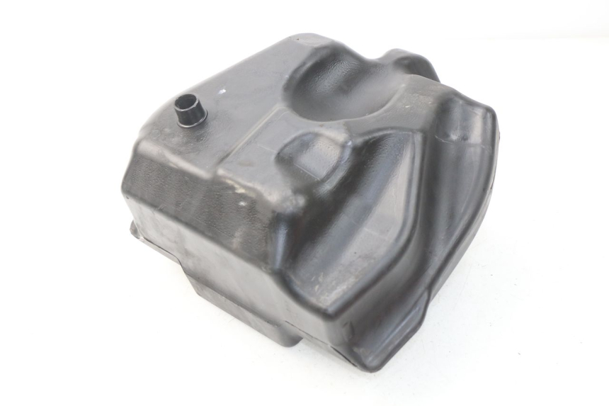 photo de KRAFTSTOFFTANK YAMAHA BW'S 50 (2004 - 2017) - Technische Nahaufnahme