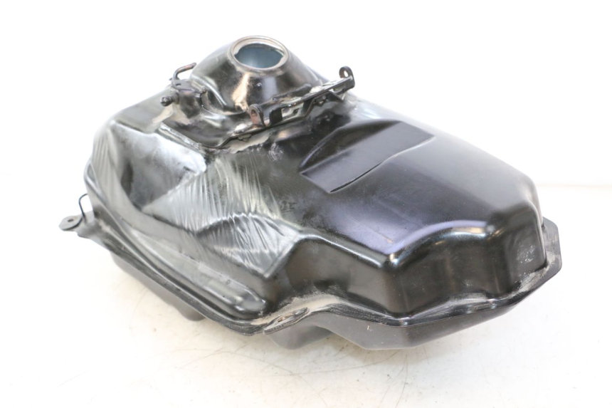 photo de KRAFTSTOFFTANK BMW C SPORT 650 (2015 - 2021) - Weitere Ansicht des Artikels