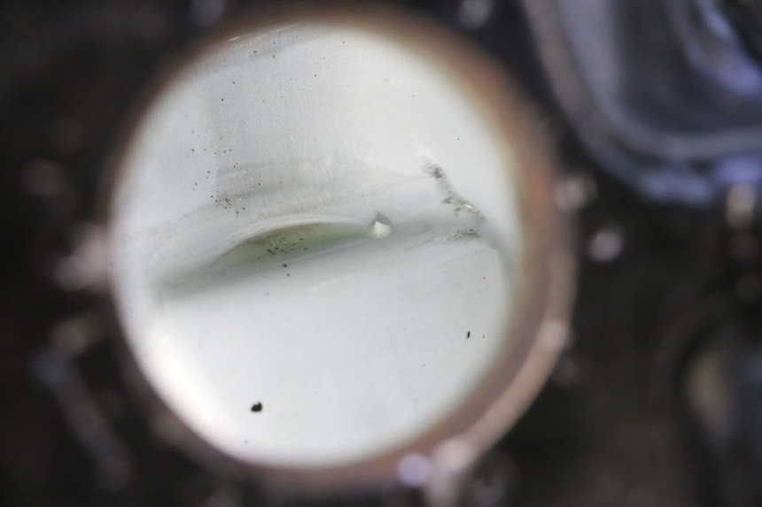 photo de KRAFTSTOFFTANK BMW C SPORT 650 (2015 - 2021) - Details der Befestigungspunkte