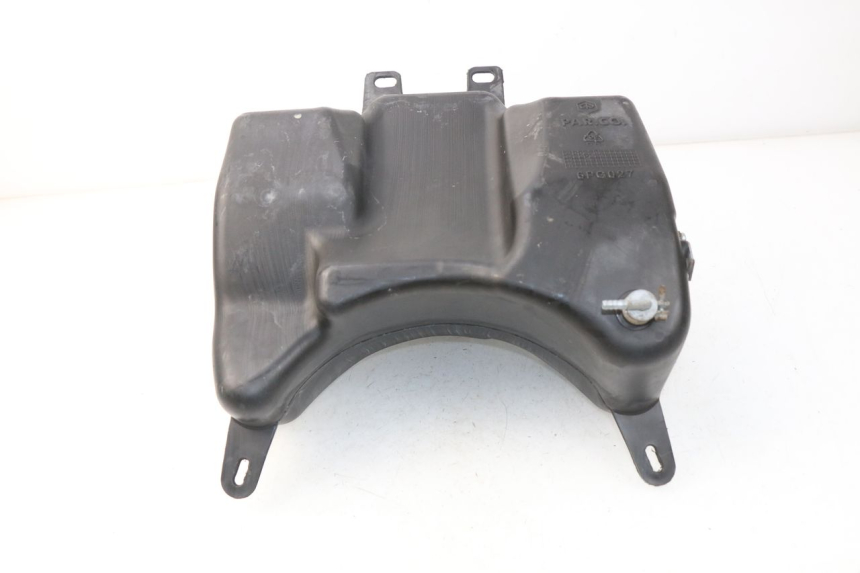 photo de KRAFTSTOFFTANK PIAGGIO CARNABY 125 (2007 - 2011) - Zoom auf Gebrauchszustand