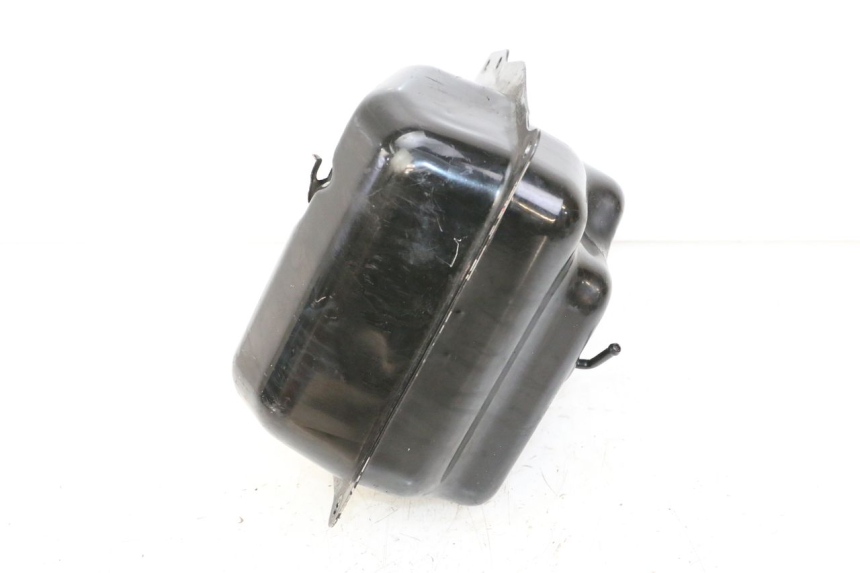 photo de KRAFTSTOFFTANK ORCAL CAVARO 4T 50 (2019 - 2023) - Details der Befestigungspunkte