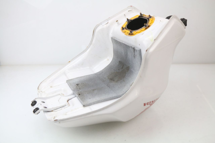 photo de KRAFTSTOFFTANK HONDA CBR 929 RR FIREBLADE 900 (2000 - 2001) - Zoom auf Gebrauchszustand