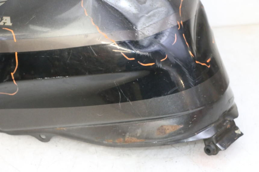 photo de KRAFTSTOFFTANK HONDA CBR F SC25 1000 (1989 - 1992) - Ergänzendes Produktfoto