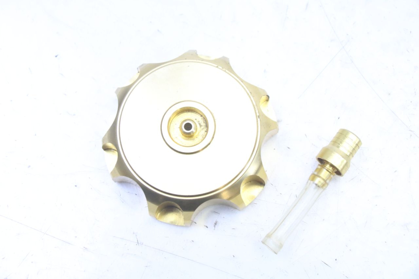 photo de KRAFTSTOFFTANK CCR DIRT BIKE 110 - Zoom auf Gebrauchszustand