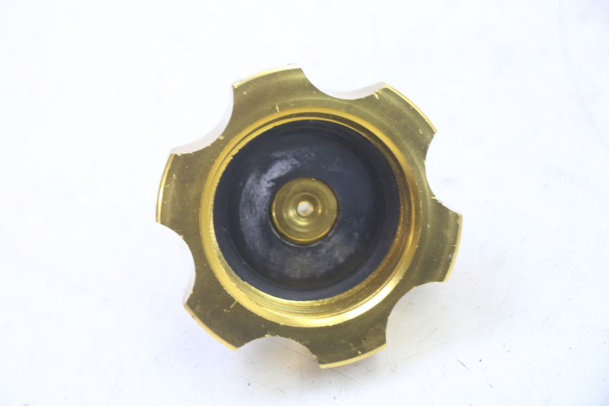 photo de KRAFTSTOFFTANK CCR DIRT BIKE 110 - Technische Nahaufnahme