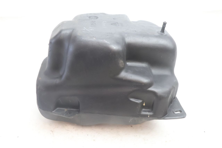photo de KRAFTSTOFFTANK TGB CITY RS 50 (2011 - 2016) - Details der Befestigungspunkte