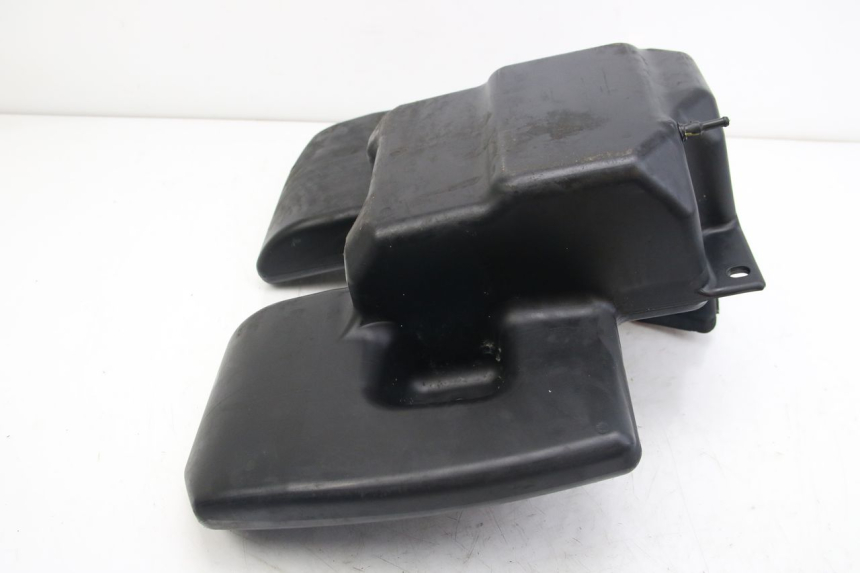 photo de KRAFTSTOFFTANK PEUGEOT CITYSTAR 50 (2013 - 2017) - Details der Befestigungspunkte