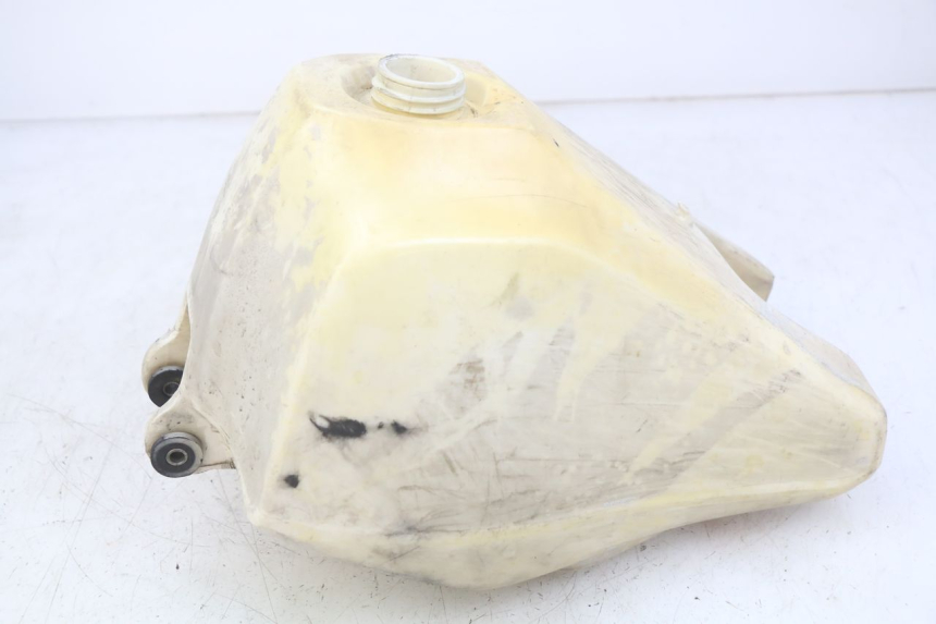 photo de KRAFTSTOFFTANK JIANSHE COYOTE 80 - Details der Befestigungspunkte