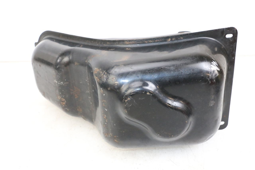 photo de KRAFTSTOFFTANK KYMCO DINK STREET 125 (2009 - 2014) - Details der Befestigungspunkte