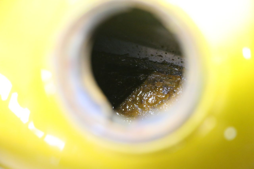 photo de KRAFTSTOFFTANK MASH DIRT TRACK 50 (2018 - 2020) - Details der Befestigungspunkte