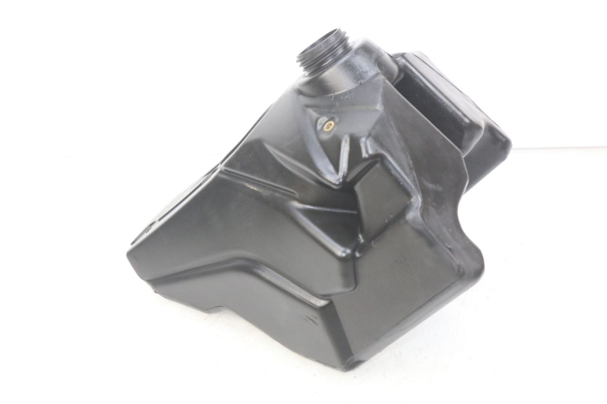 photo de KRAFTSTOFFTANK XTRM FACTORY DIRTBIKE BSE 150 - Technische Nahaufnahme