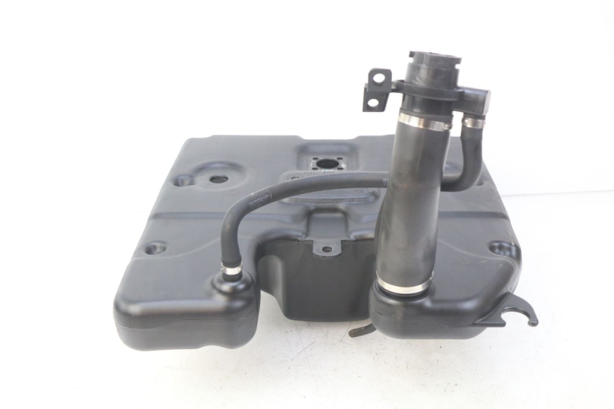 photo de KRAFTSTOFFTANK PEUGEOT DJANGO 2T 50 (2014 - 2019) - Zoom auf Gebrauchszustand