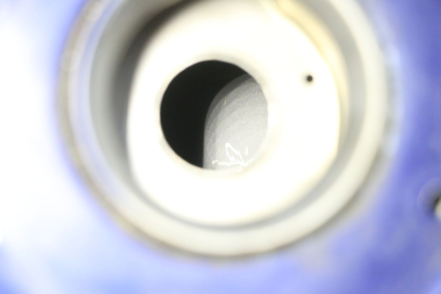 photo de KRAFTSTOFFTANK SUZUKI DL V STROM 1000 (2002 - 2007) - Technische Nahaufnahme