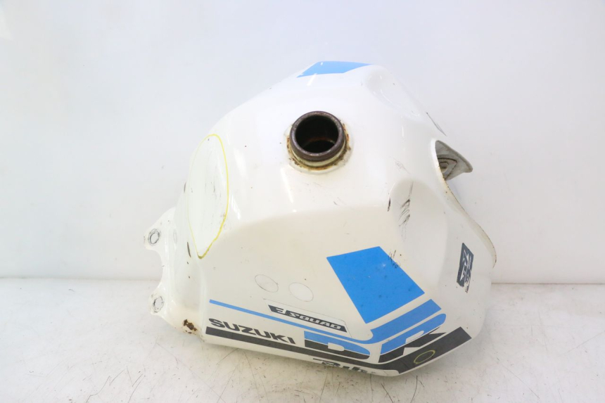 photo de KRAFTSTOFFTANK SUZUKI DR S 600 (1985 - 1989) - Zoom auf Komponenten