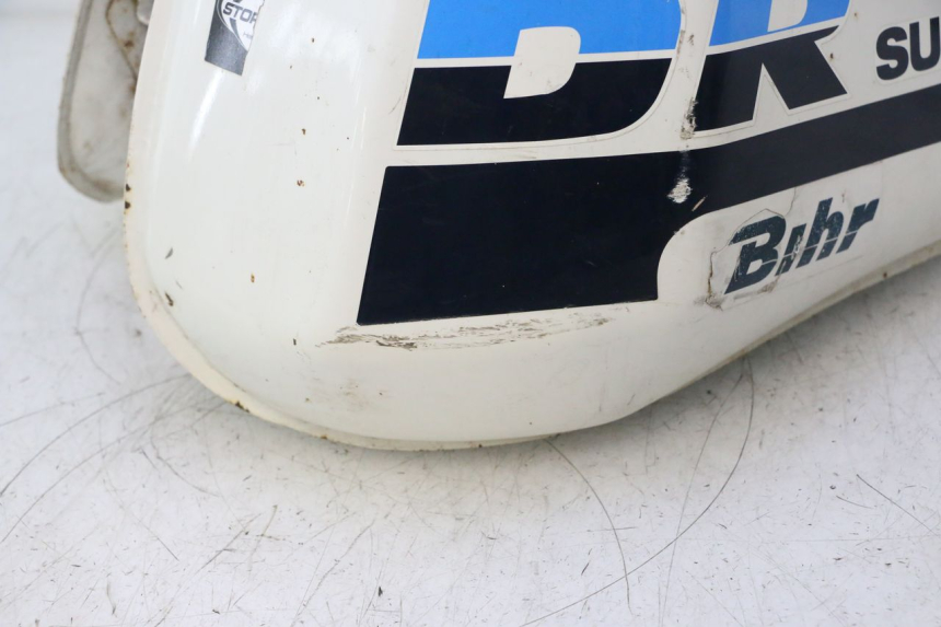 photo de KRAFTSTOFFTANK SUZUKI DR S 600 (1985 - 1989) - Zoom auf Gebrauchszustand