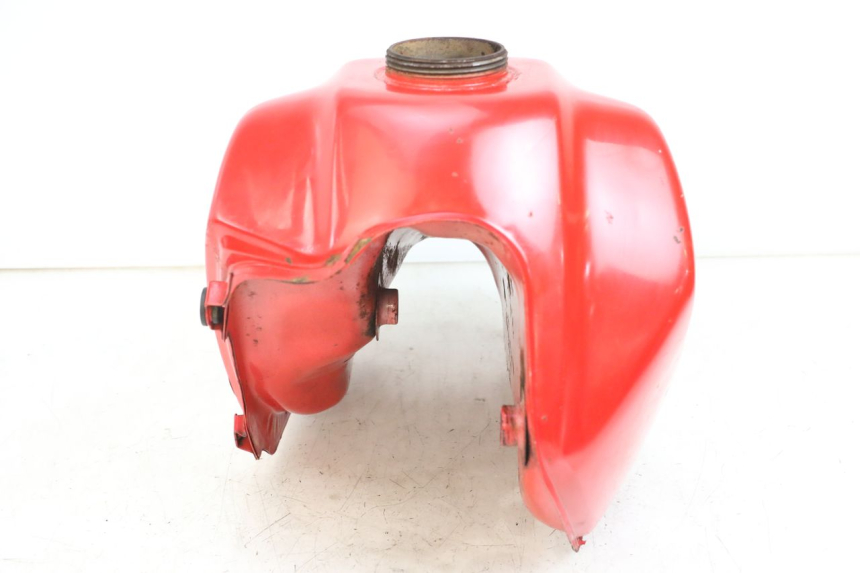 photo de KRAFTSTOFFTANK YAMAHA DTLC 125 (1982 - 1987) - Hochauflösende Nahaufnahme