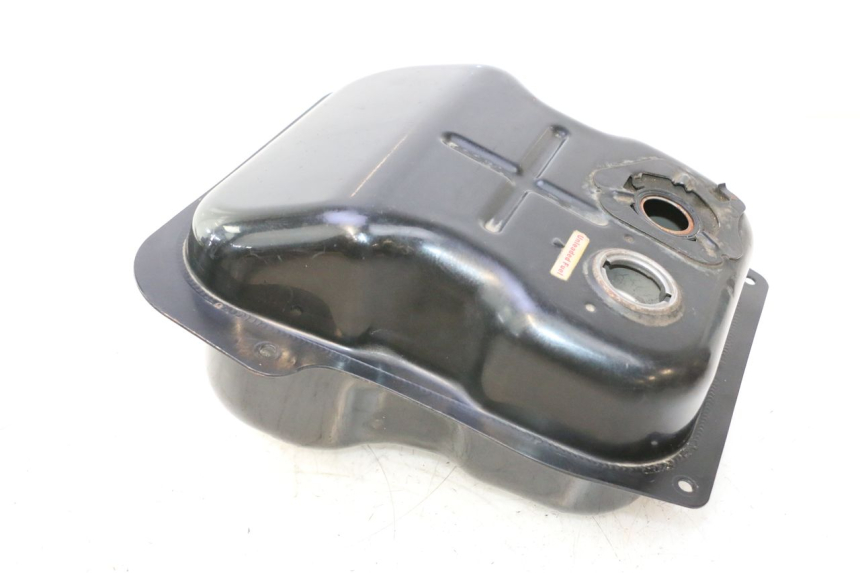 photo de KRAFTSTOFFTANK CF MOTO E-CHARM 125 (2005 - 2008) - Geprüftes Gebrauchtteil