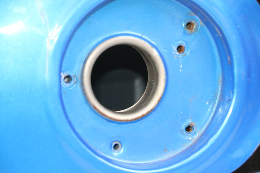 photo de KRAFTSTOFFTANK EBROH BRAVO GLE 1 (2020 - 2024) - Zoom auf Gebrauchszustand