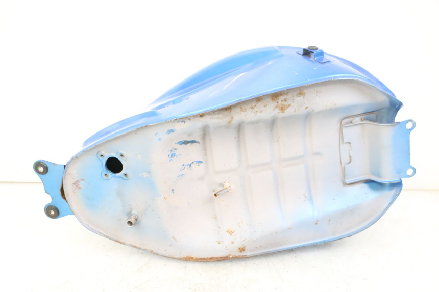 photo de KRAFTSTOFFTANK EBROH BRAVO GLE 1 (2020 - 2024) - Alternative Perspektive