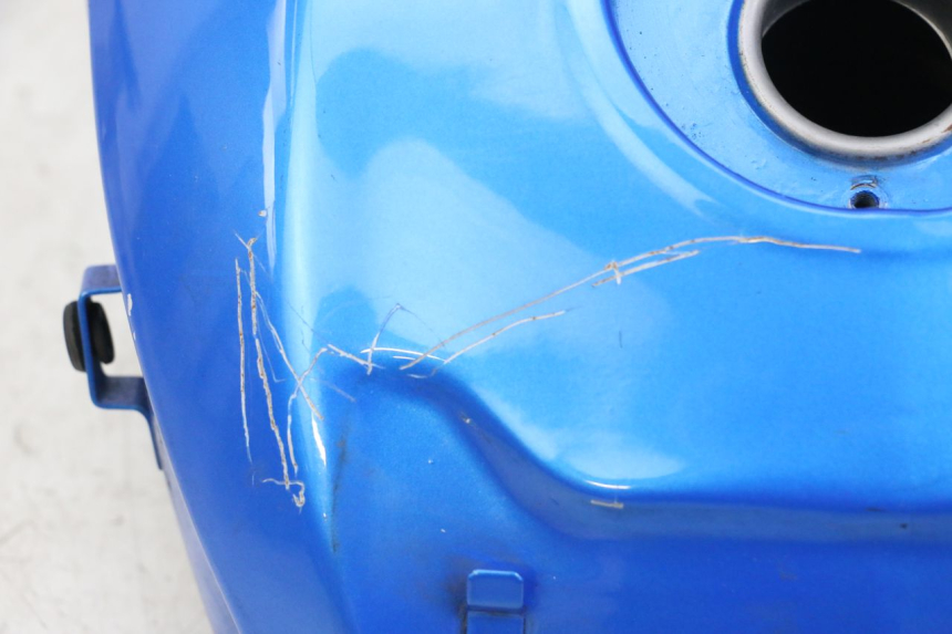 photo de KRAFTSTOFFTANK EBROH BRAVO GLE 1 (2020 - 2024) - Details der Befestigungspunkte