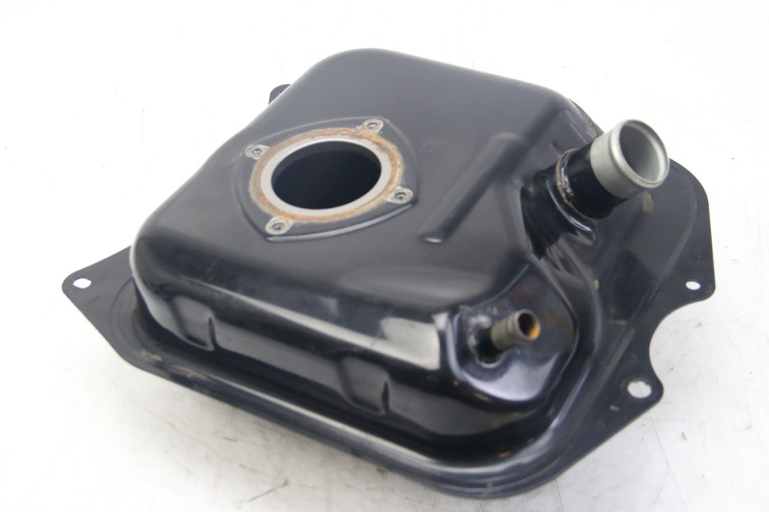 photo de KRAFTSTOFFTANK YAMAHA D'ELIGHT DELIGHT 125 (2017 - 2020) - Zoom auf Gebrauchszustand