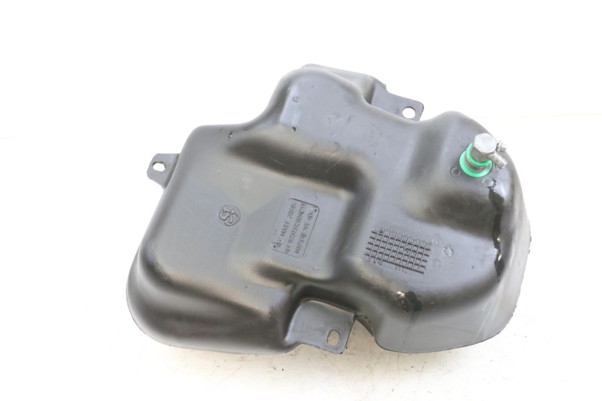 photo de KRAFTSTOFFTANK PEUGEOT ELYSEO 125 (1999 - 2004) - Detailansicht des Bauteils