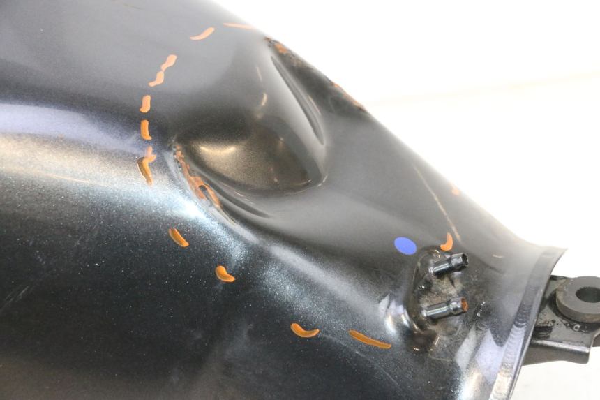 photo de KRAFTSTOFFTANK KAWASAKI ER-6 ER6 F ABS 650 (2012 - 2016) - Charakteristische Merkmale