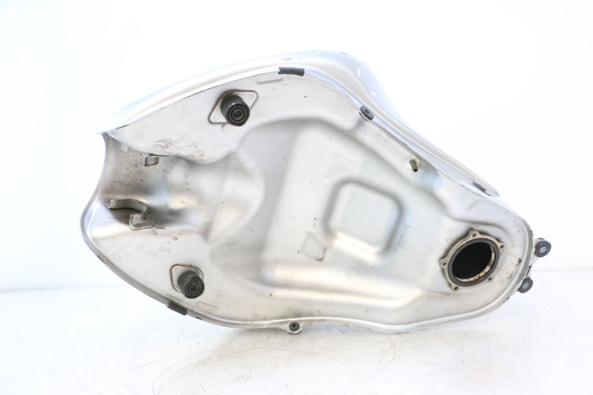 photo de KRAFTSTOFFTANK KAWASAKI ER-6 ER6 N 650 (2005 - 2009) - Details der Befestigungspunkte