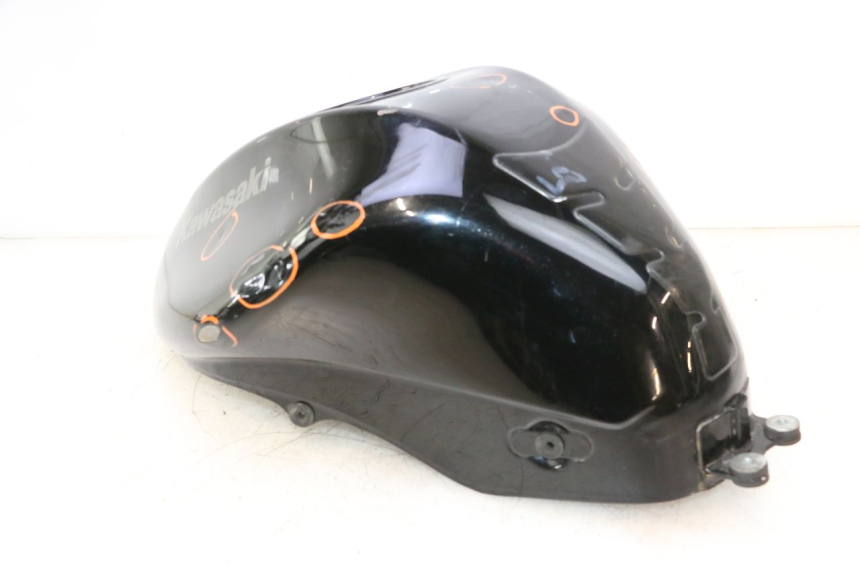 photo de KRAFTSTOFFTANK KAWASAKI ER-6 ER6 N 650 (2005 - 2009) - Zoom auf Komponenten