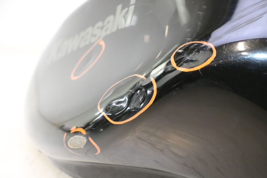 photo de KRAFTSTOFFTANK KAWASAKI ER-6 ER6 N 650 (2005 - 2009) - Hochauflösende Nahaufnahme