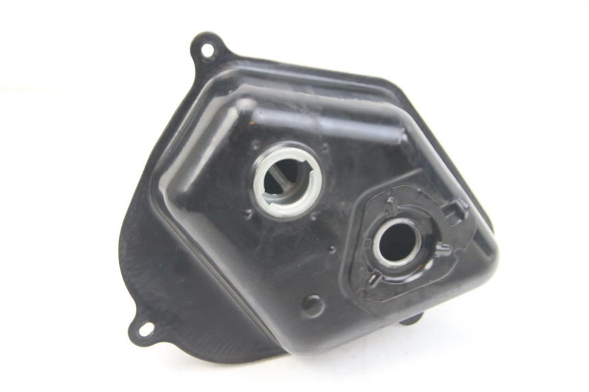 photo de KRAFTSTOFFTANK JM MOTORS EVOLIS 4T 50 (2018 - 2022) - Details der Befestigungspunkte