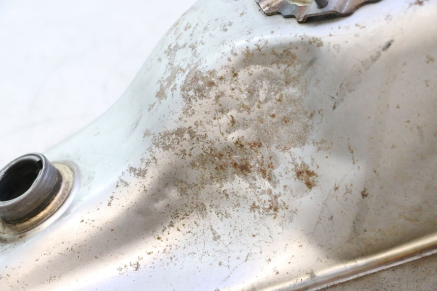 photo de KRAFTSTOFFTANK HONDA FJS SILVER WING SILVERWING 400 (2005 - 2008) - Detailansicht des Bauteils