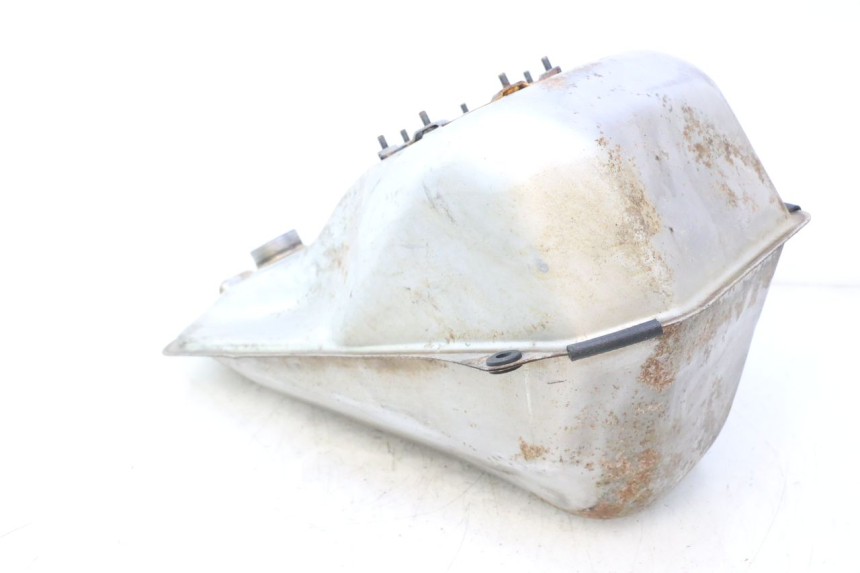 photo de KRAFTSTOFFTANK HONDA FJS SILVER WING SILVERWING 400 (2005 - 2008) - Hochauflösende Nahaufnahme