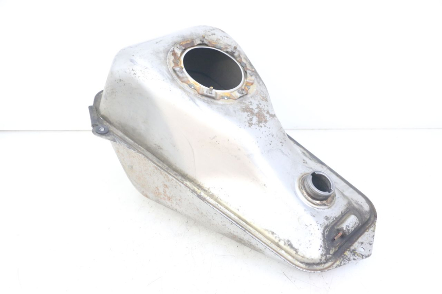 photo de KRAFTSTOFFTANK HONDA FJS SILVERWING SILVER WING 600 (2001 - 2010) - Detailansicht des Bauteils