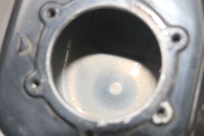 photo de KRAFTSTOFFTANK MBK FLAME X 125 (2004 - 2007) - Zoom auf Gebrauchszustand