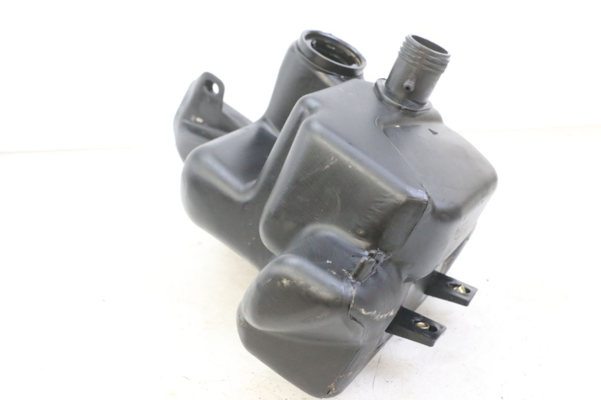 photo de KRAFTSTOFFTANK PIAGGIO FLY 2T 50 (2004 - 2017) - Detailansicht des Bauteils