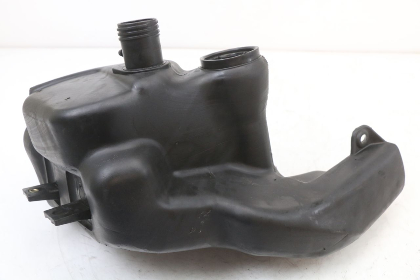 photo de KRAFTSTOFFTANK PIAGGIO FLY 4T 50 (2004 - 2010) - Zoom auf Gebrauchszustand