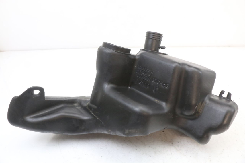 photo de KRAFTSTOFFTANK PIAGGIO FLY 4T 50 (2004 - 2010) - Alternative Perspektive