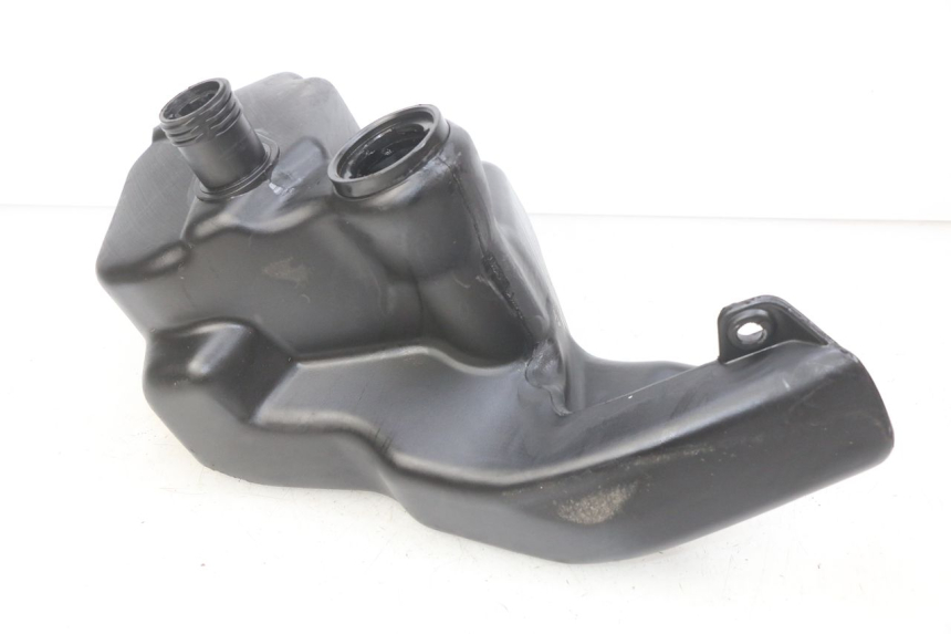 photo de KRAFTSTOFFTANK PIAGGIO FLY 100 (2006 - 2010) - Hauptansicht