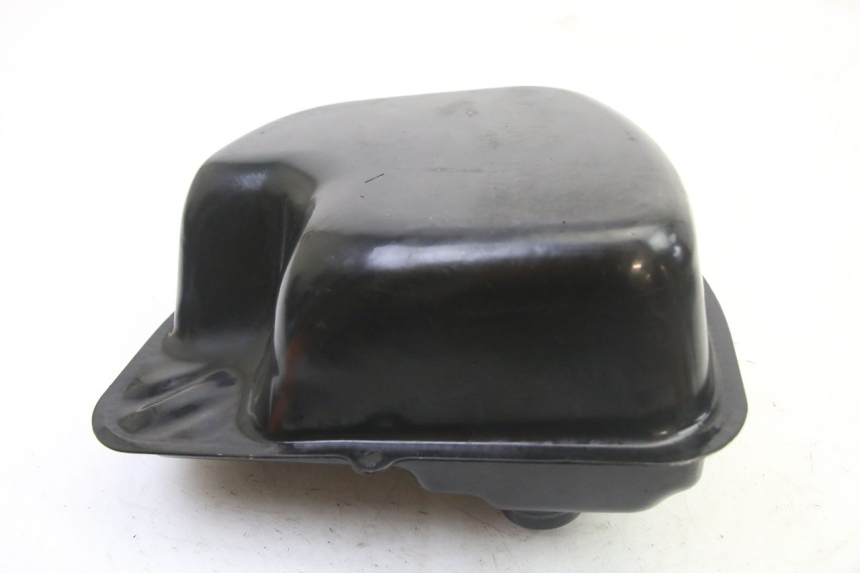 photo de KRAFTSTOFFTANK VENESI FLY RETRO 4T 50 (2020 - 2025) - Details der Befestigungspunkte