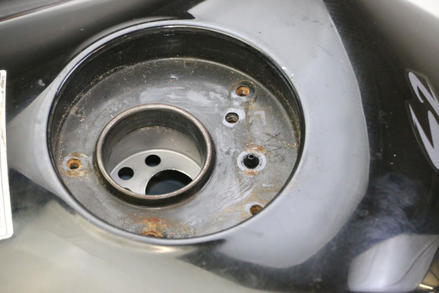 photo de KRAFTSTOFFTANK YAMAHA FZ6 FAZER S2 600 (2007 - 2011) - Profilansicht des Ersatzteils