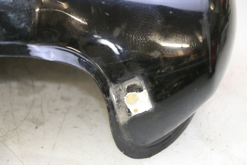 photo de KRAFTSTOFFTANK YAMAHA FZ6 FAZER S2 600 (2007 - 2011) - Details der Befestigungspunkte