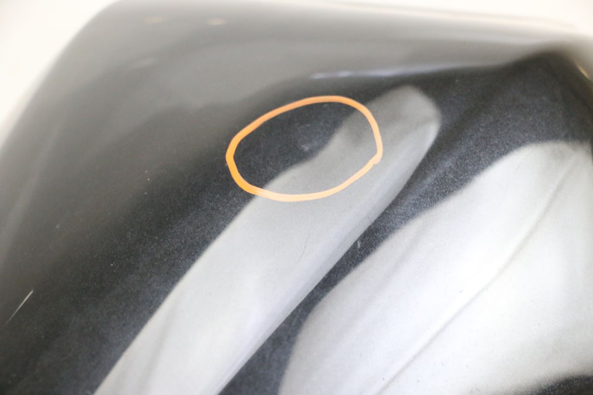 photo de KRAFTSTOFFTANK YAMAHA FZ6 N FAZER 600 (2004 - 2006) - Hochauflösende Nahaufnahme