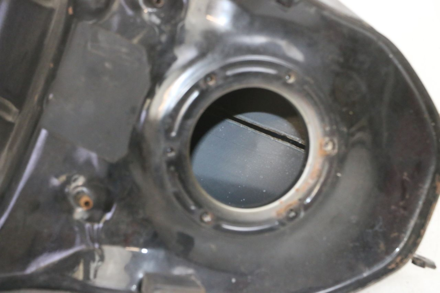 photo de KRAFTSTOFFTANK YAMAHA FZ6 N FAZER 600 (2004 - 2006) - Alternative Perspektive
